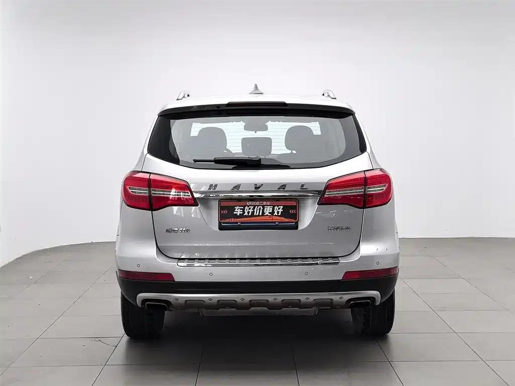 Haval H8 2015 2.0T Two-Wheel Drive Standard Edition — миниатюра 4
