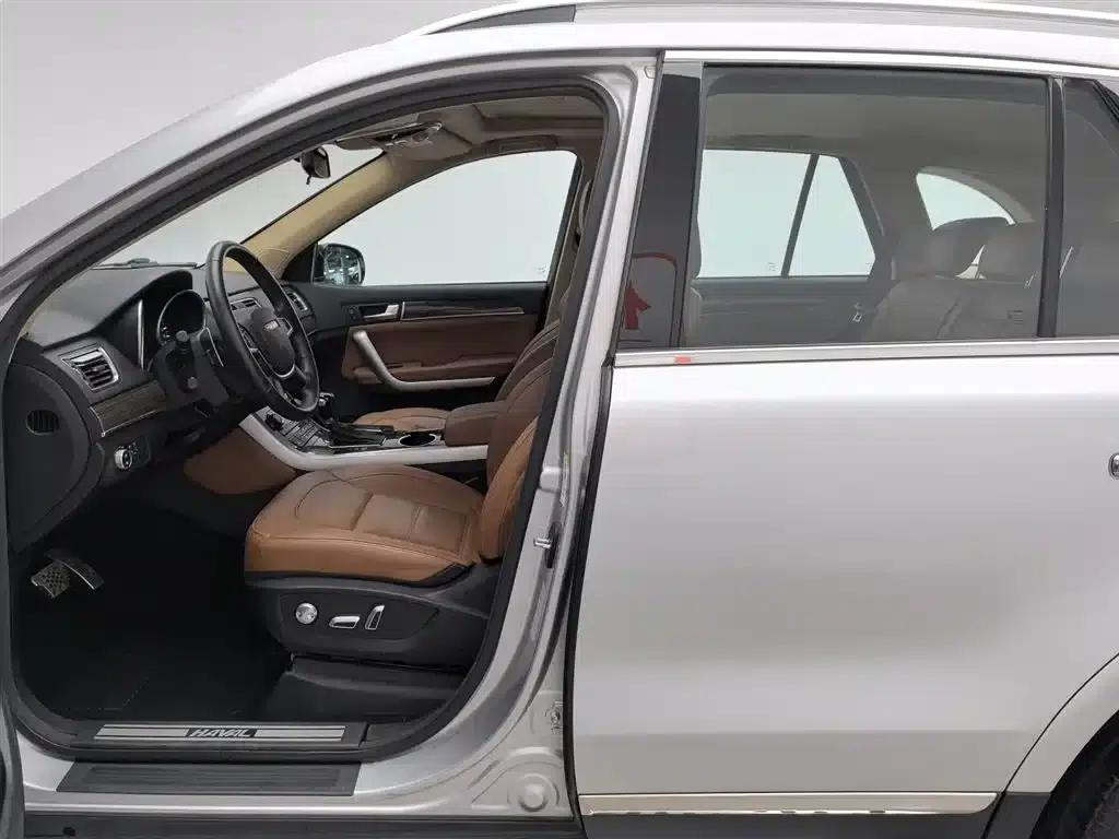 Haval H8 2015 2.0T Two-Wheel Drive Standard Edition — миниатюра 10