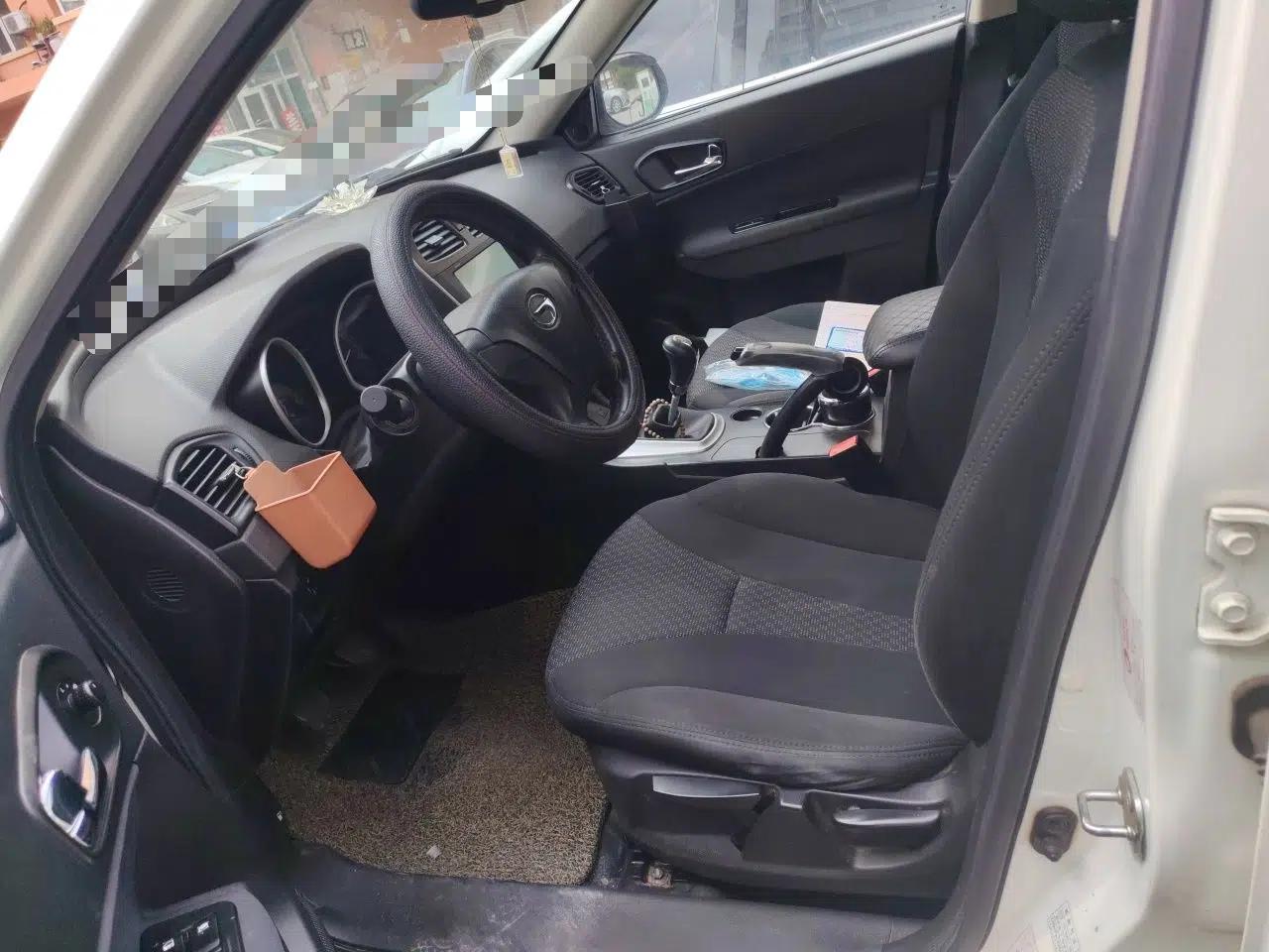 GAC Trumpchi GS5 2012 2.0L Manual Two-Wheel Drive Comfort Edition — миниатюра 16