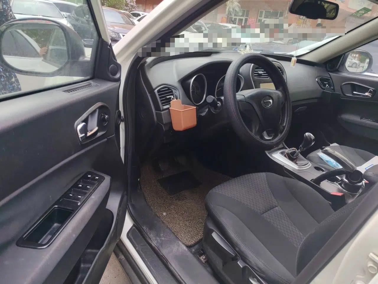 GAC Trumpchi GS5 2012 2.0L Manual Two-Wheel Drive Comfort Edition — миниатюра 17
