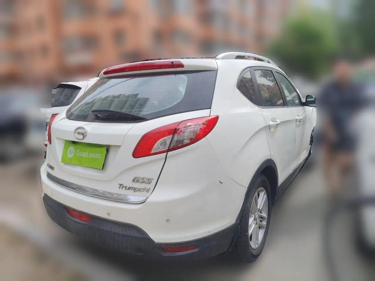 GAC Trumpchi GS5 2012 2.0L Manual Two-Wheel Drive Comfort Edition — миниатюра 6