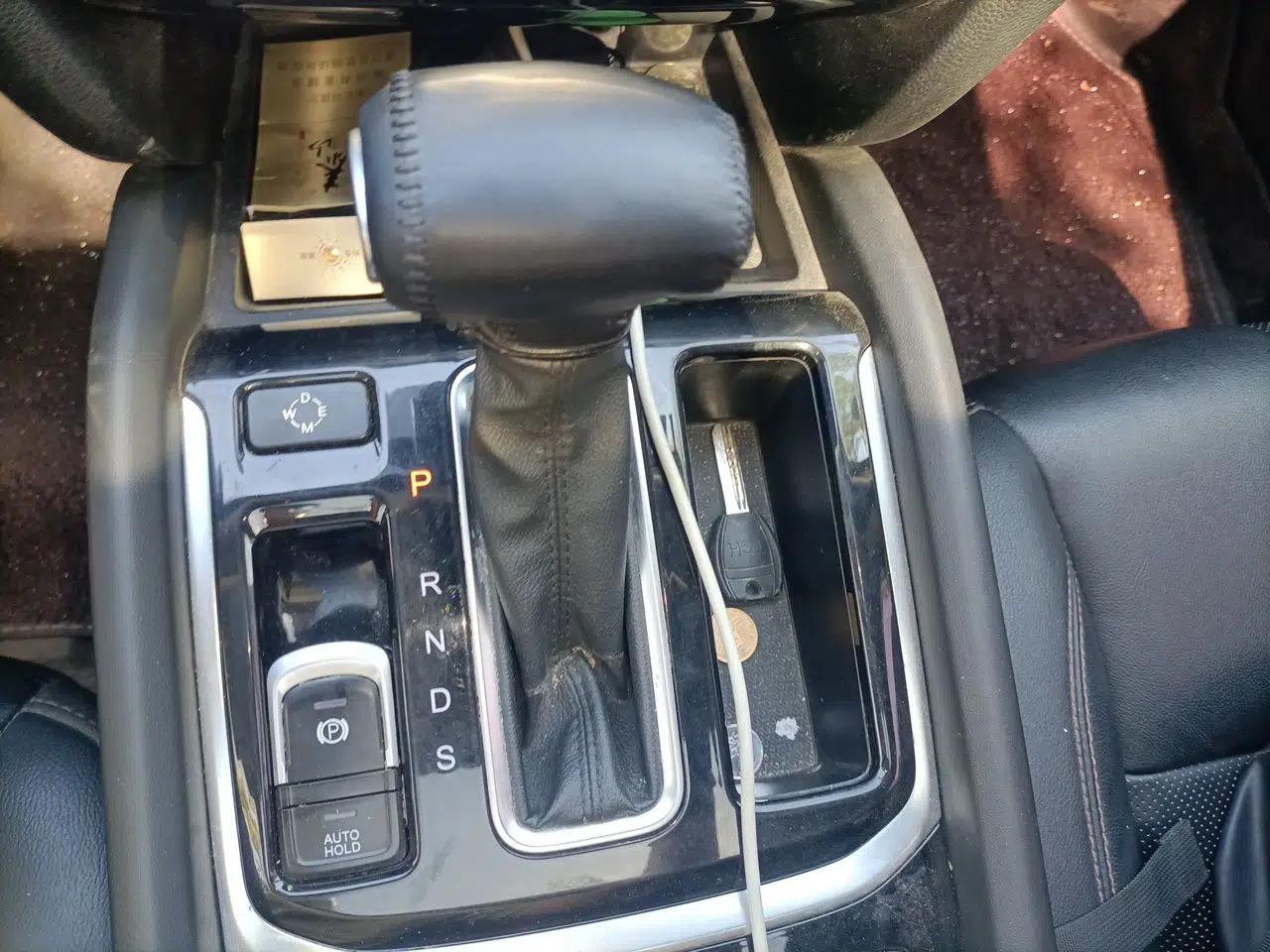 GAC Trumpchi GS7 2017 320T Two-Wheel-Drive Luxury Model — миниатюра 15