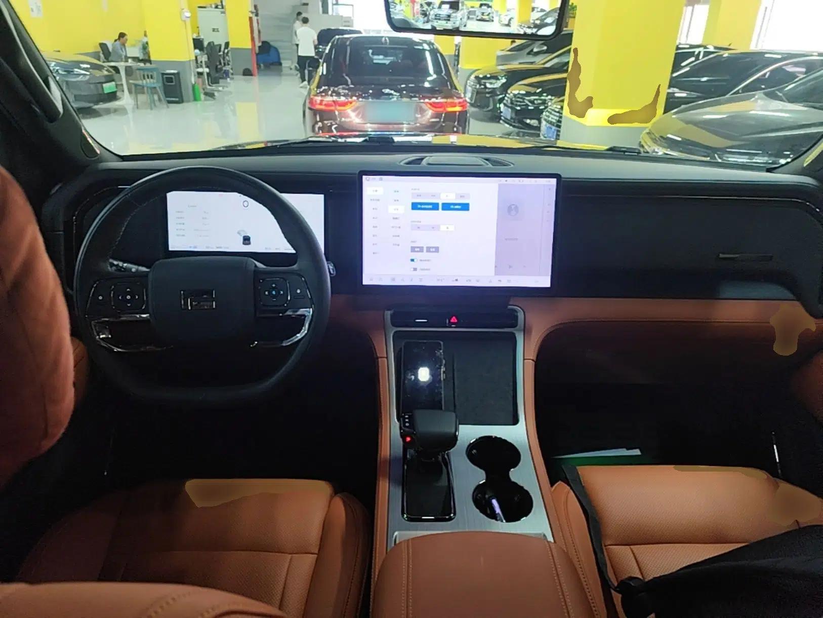 Polestones 01 2023 Deluxe 6-Seater Version — миниатюра 13