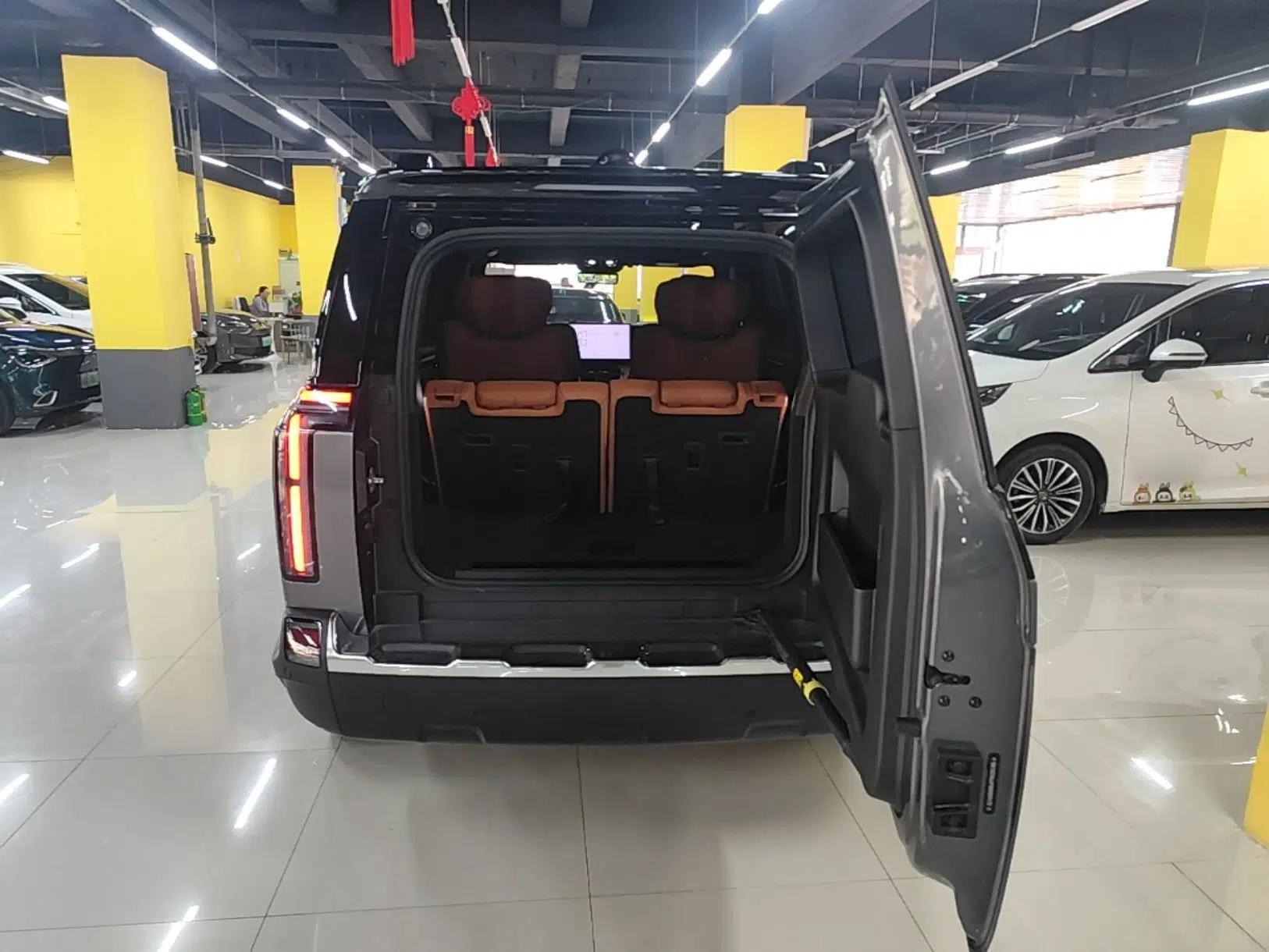 Polestones 01 2023 Deluxe 6-Seater Version — миниатюра 22