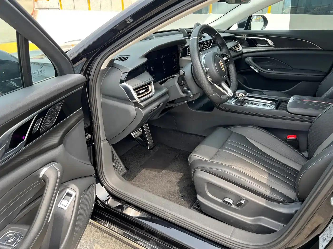 Hongqi H6 2023 2.0T Premium Edition — миниатюра 3