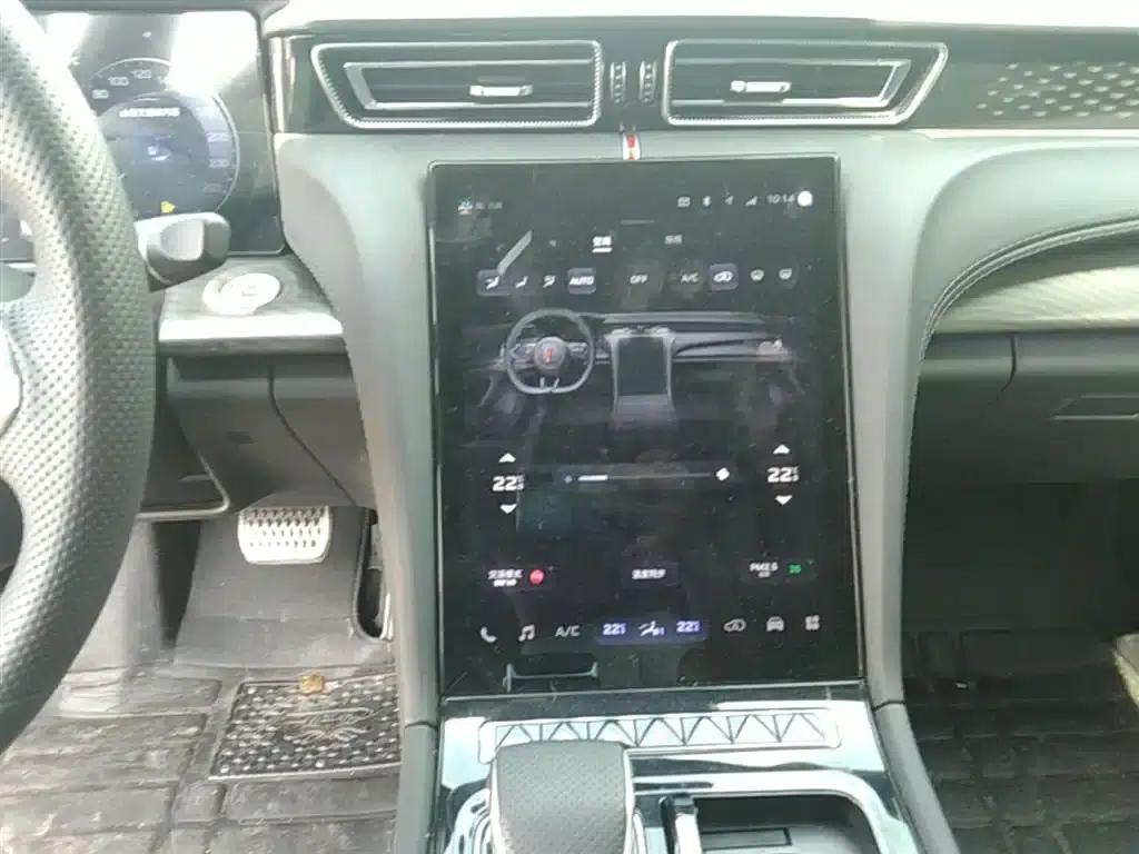 Hongqi H6 2024 2.0T Premium Edition — миниатюра 13
