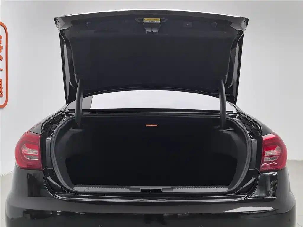Hongqi H7 2018 3.0L Premium Edition — миниатюра 16