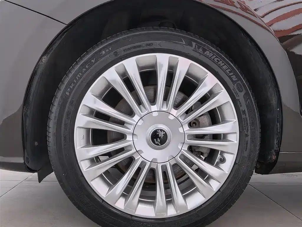 Hongqi H7 2018 3.0L Premium Edition — миниатюра 17