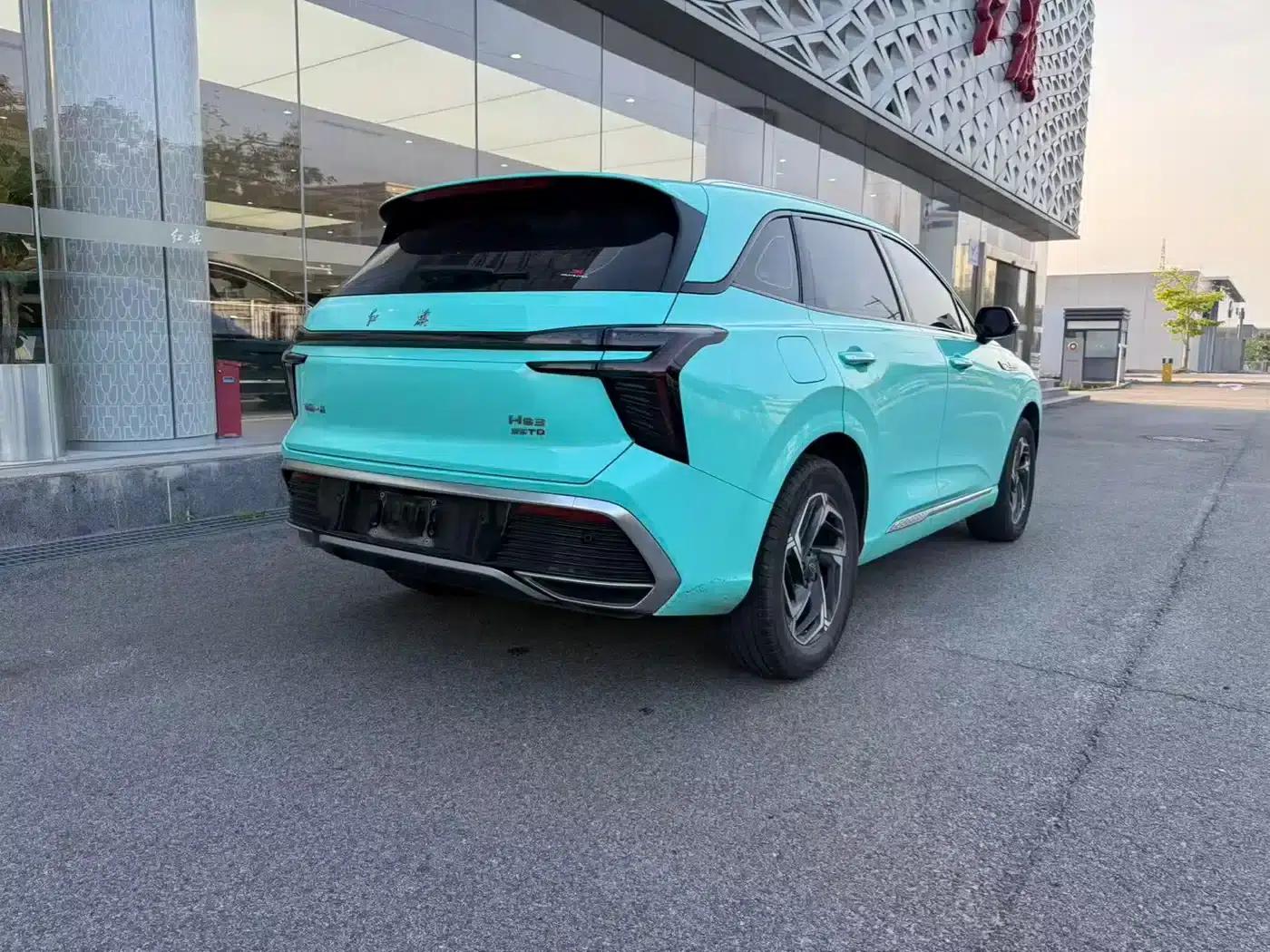 Hongqi HS3 2023 1.5T 2WD Goodness Edition — миниатюра 4
