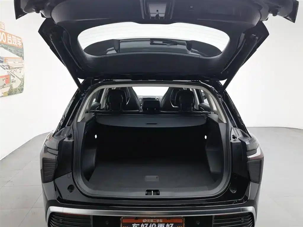 Hongqi HS3 2023 1.5T 2WD Goodness Edition — миниатюра 16