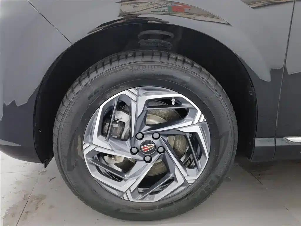 Hongqi HS3 2023 1.5T 2WD Goodness Edition — миниатюра 17
