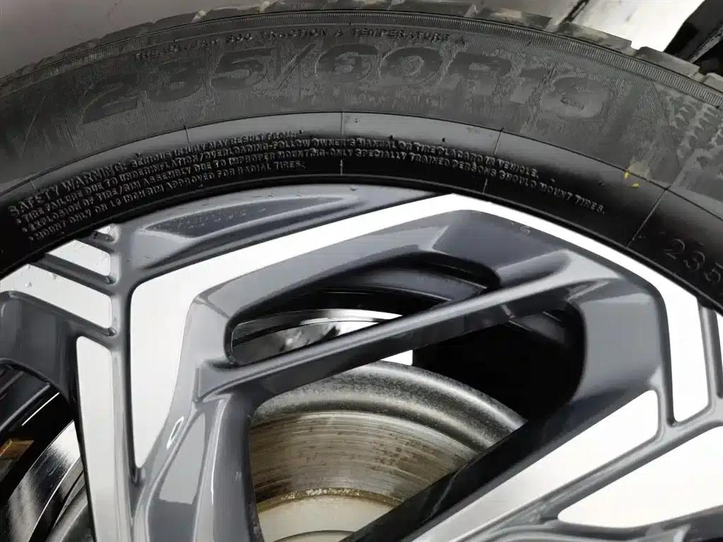 Hongqi HS3 2023 1.5T 2WD Goodness Edition — миниатюра 24