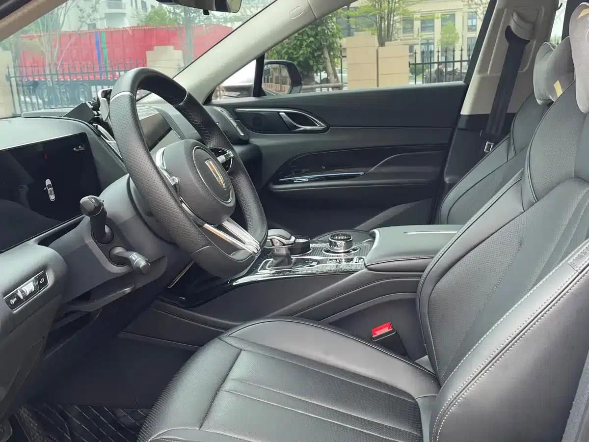 Hongqi HS3 2023 2.0T Two-Wheel Drive — миниатюра 4