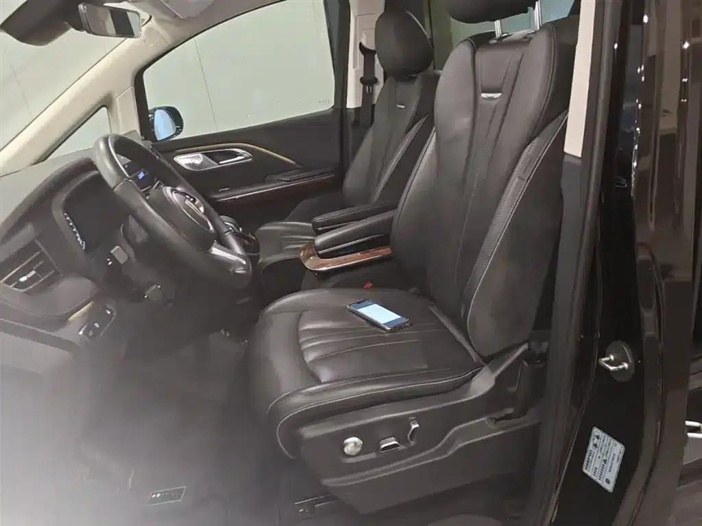 Hongqi HQ9 PHEV 2024 2.0T AWD Luxury Edition — миниатюра 15