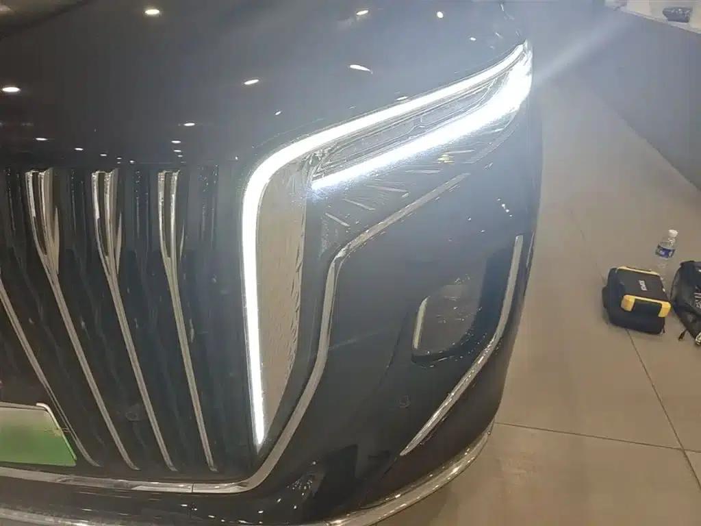Hongqi HQ9 PHEV 2024 2.0T AWD Luxury Edition — миниатюра 24