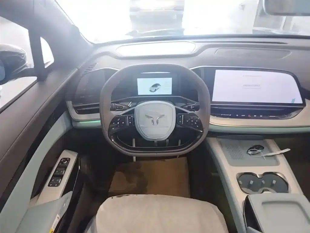 Hongqi Tiangong 08 2025 Model 605 Pioneer Edition — миниатюра 11