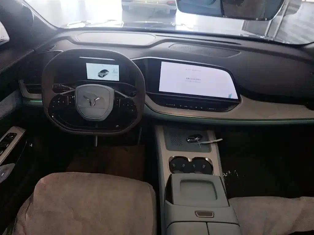 Hongqi Tiangong 08 2025 Model 605 Pioneer Edition — миниатюра 10