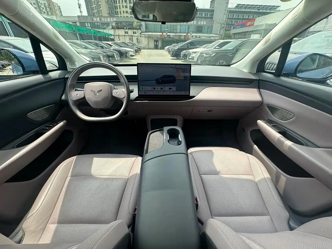 Hongqi Tiangong 06 2025 660 4WD Smart Selection Edition — миниатюра 14