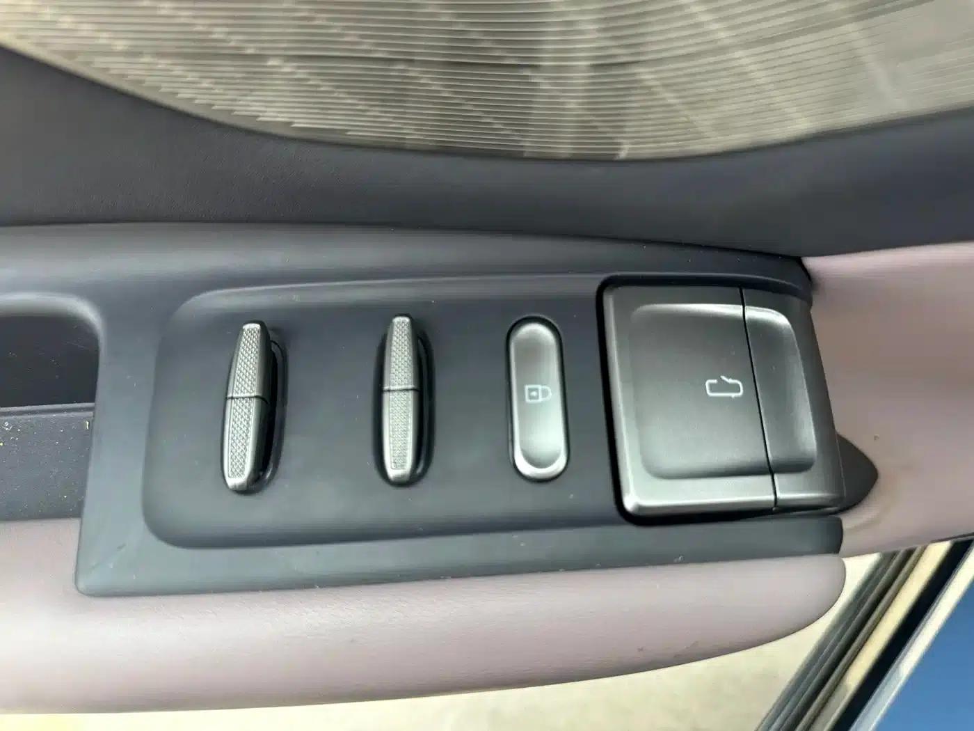 Hongqi Tiangong 06 2025 660 4WD Smart Selection Edition — миниатюра 17