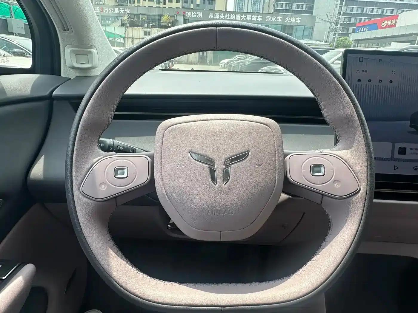 Hongqi Tiangong 06 2025 660 4WD Smart Selection Edition — миниатюра 18