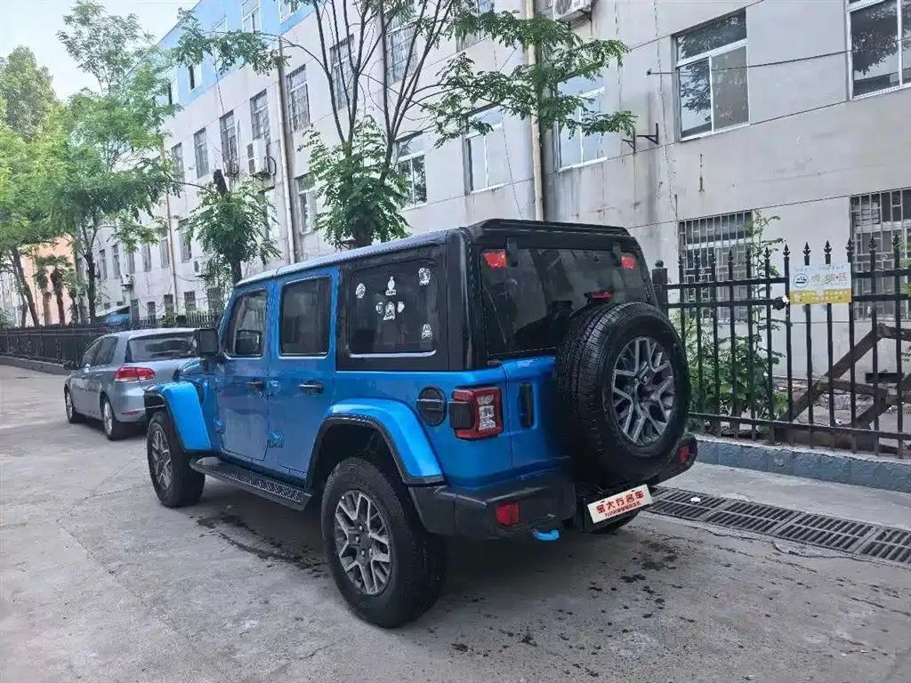 Jeep Wrangler New Energy 2021 Model 4-Door 2.0T 4xe Sahara — миниатюра 3