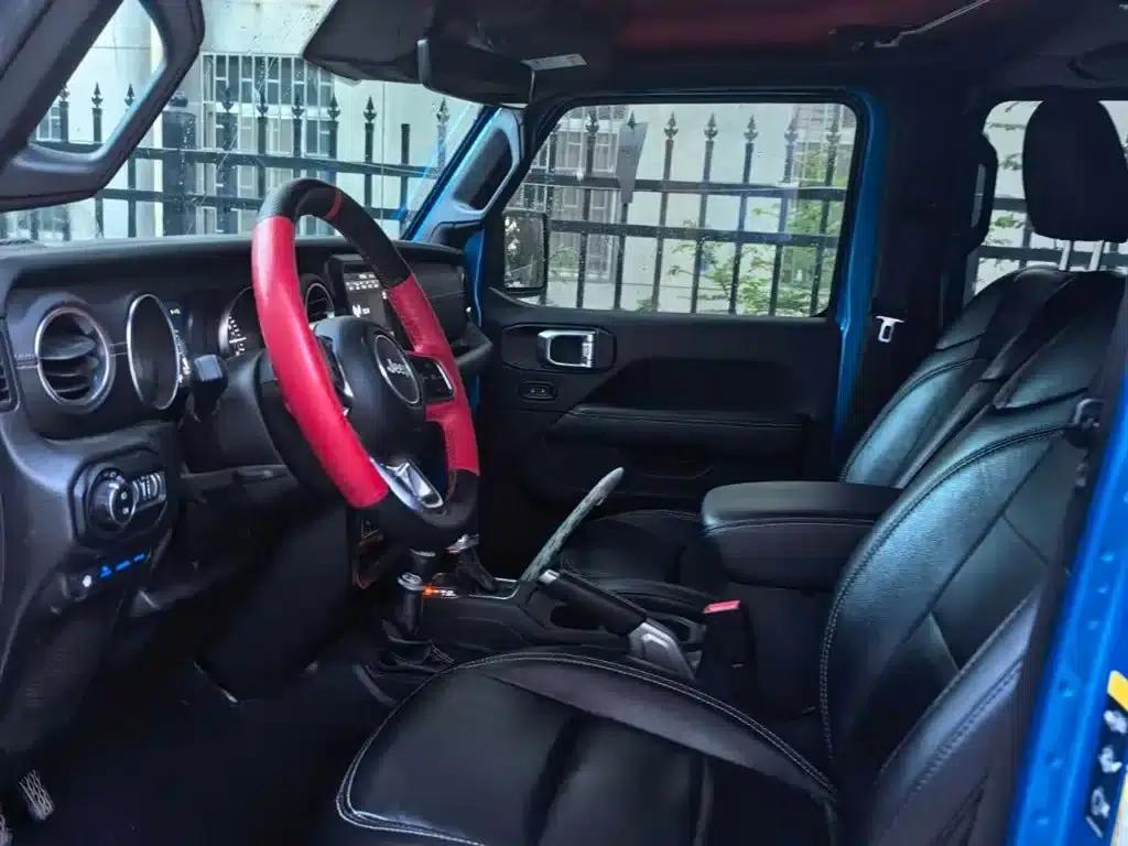 Jeep Wrangler New Energy 2021 Model 4-Door 2.0T 4xe Sahara — миниатюра 4