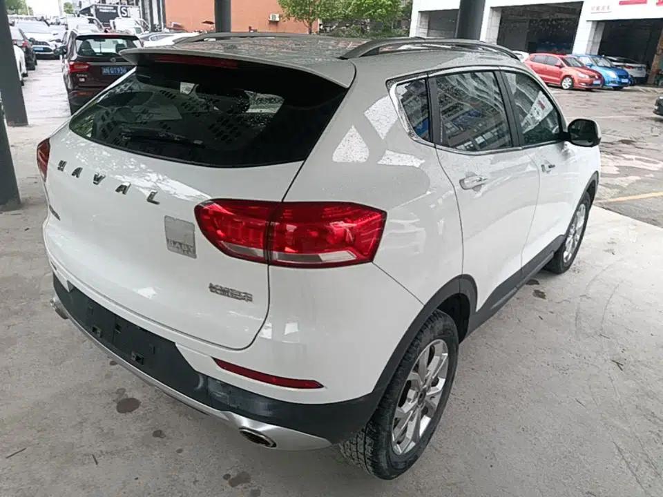 Haval H2s 2018 1.5T Manual Fashion Model — миниатюра 6