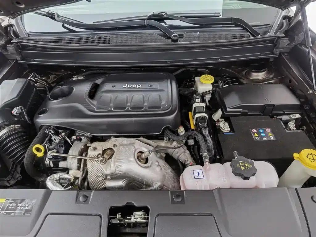Commander 2018 2.0T 2WD Enjoy Edition (National V Emission Standard) — миниатюра 6