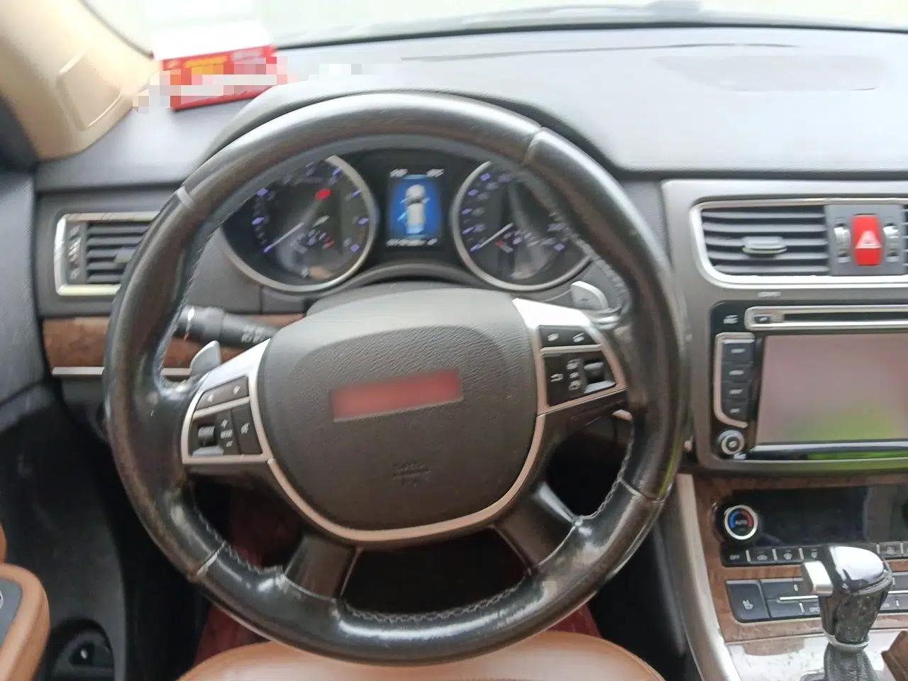 Haval H8 2015 2.0T Two-Wheel-Drive Luxury Version — миниатюра 11