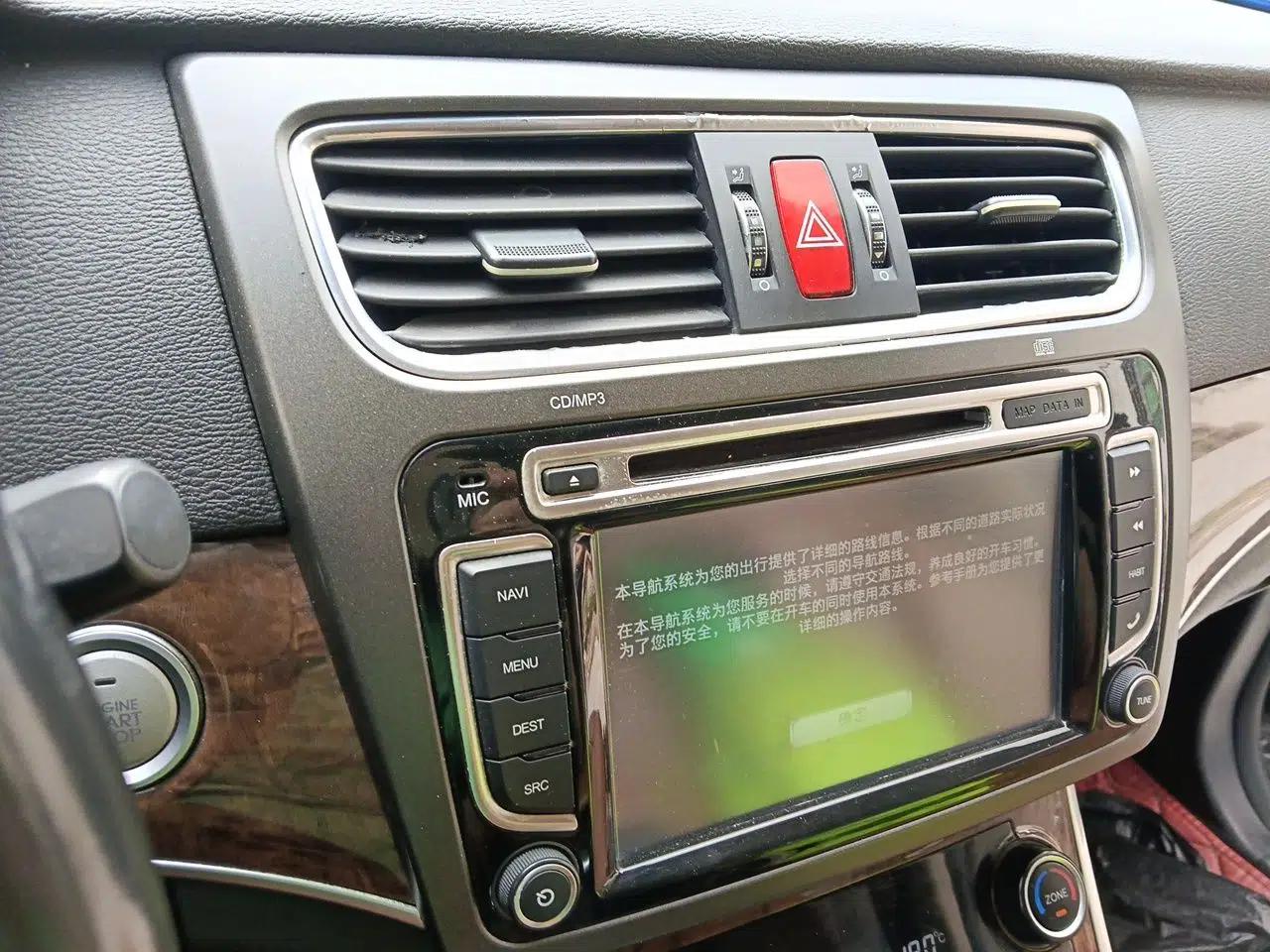 Haval H8 2015 2.0T Two-Wheel-Drive Luxury Version — миниатюра 14
