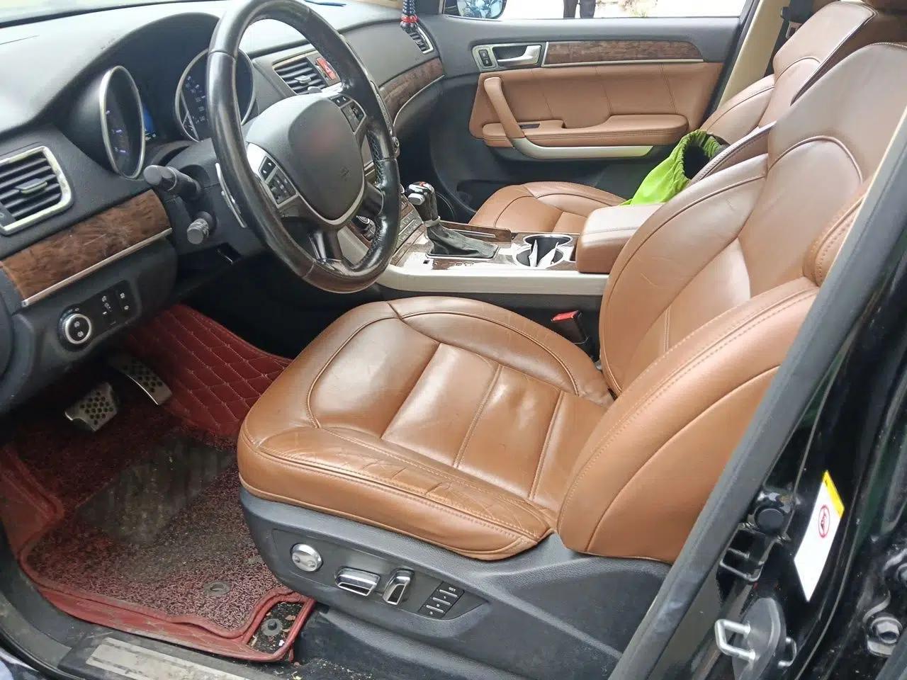 Haval H8 2015 2.0T Two-Wheel-Drive Luxury Version — миниатюра 16