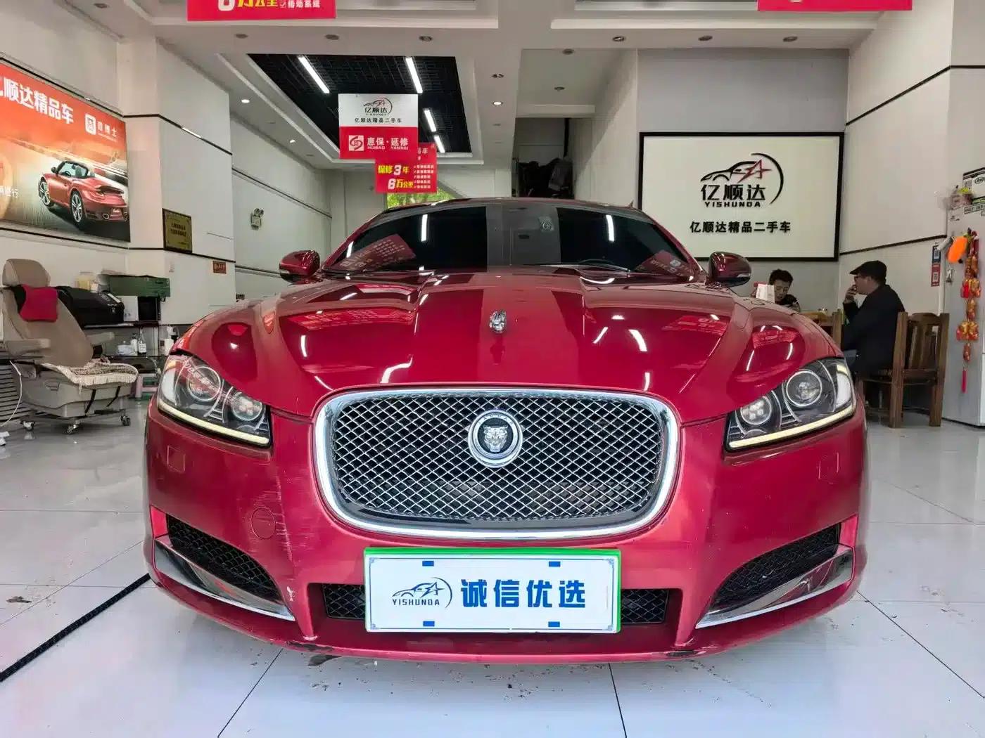 2013 Jaguar XF 2.0T Elegance Edition — миниатюра 2