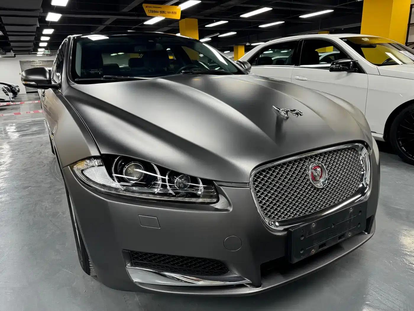 2014 Jaguar XF 2.0T Elegance Edition — миниатюра 3