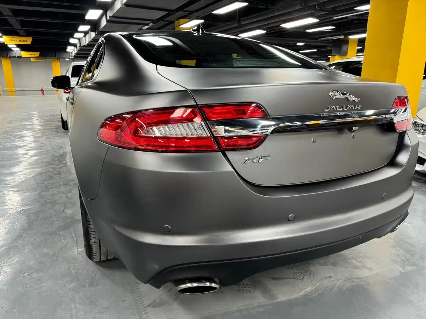 2014 Jaguar XF 2.0T Elegance Edition — миниатюра 9