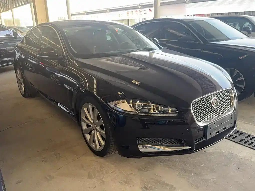 Jaguar XF 2015 XF 2.0T 80th Anniversary Edition — миниатюра 4