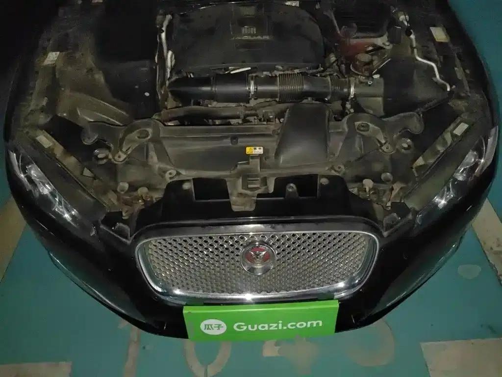2014 Jaguar XF 2.0T Luxury Edition — миниатюра 11