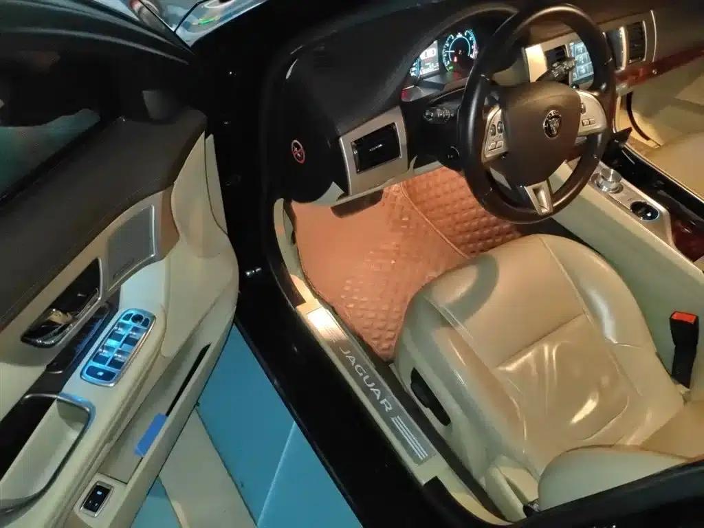 2014 Jaguar XF 2.0T Luxury Edition — миниатюра 14