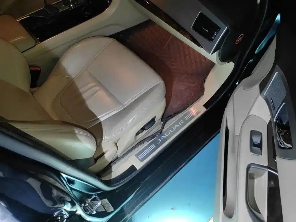 2014 Jaguar XF 2.0T Luxury Edition — миниатюра 20