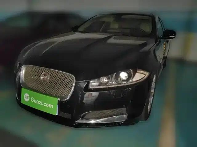 2014 Jaguar XF 2.0T Luxury Edition
