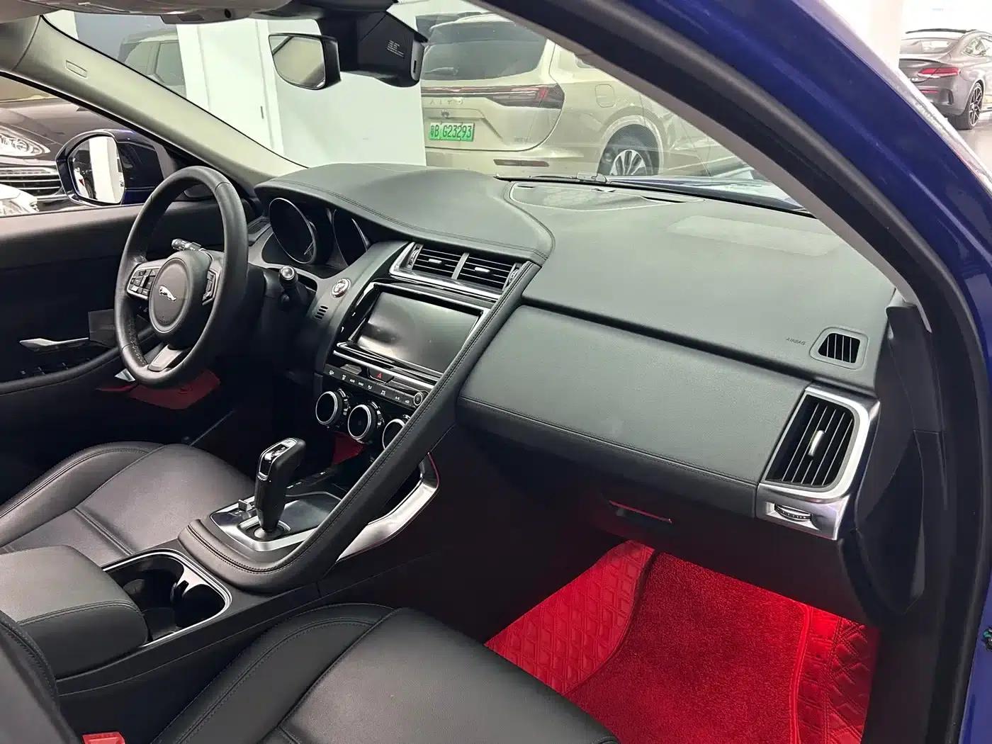 Jaguar E-PACE 2018 P250 SE (China VI Emission Standard) — миниатюра 10