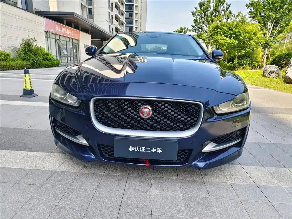 Jaguar XE 2017 2.0T 200PS R-Sport — миниатюра 2