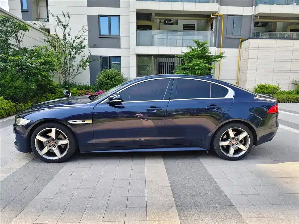 Jaguar XE 2017 2.0T 200PS R-Sport — миниатюра 6