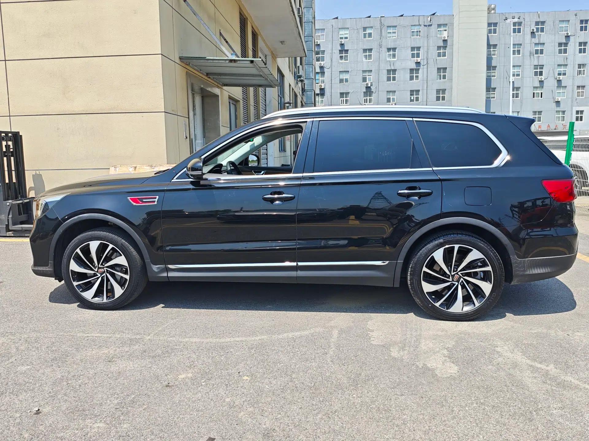 Hongqi HS7 2021 2.0T DCT Two-Wheel Drive Smart Connect Flagship Edition — миниатюра 5