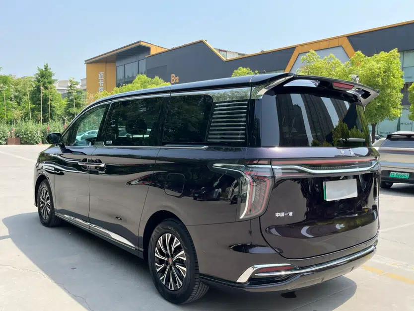 Hongqi HQ9 PHEV 2024 2.0T Four-Wheel Drive Luxury Edition — миниатюра 8