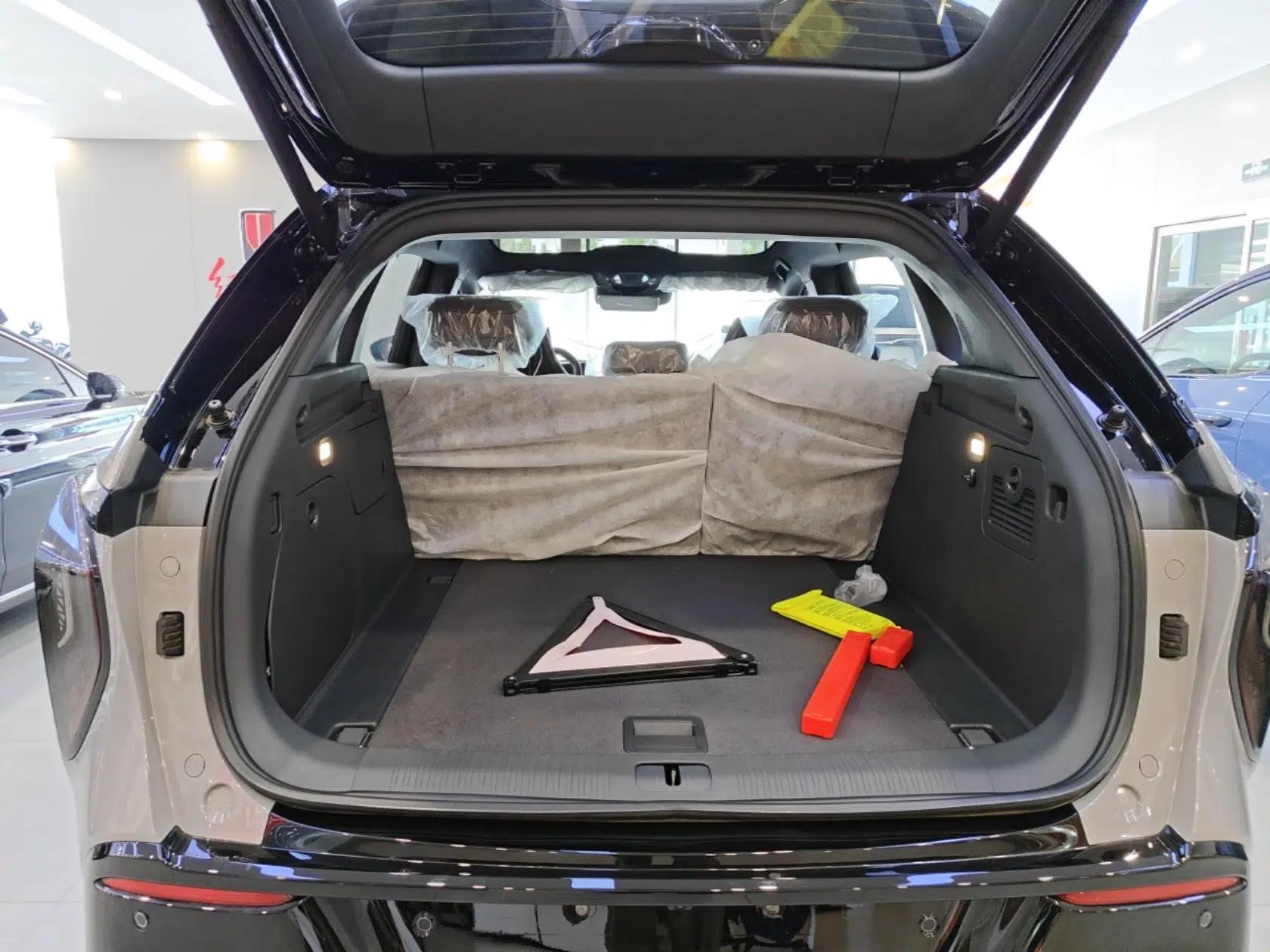 Hongqi Tiangong 08 2025 605 Pioneer Edition — миниатюра 22
