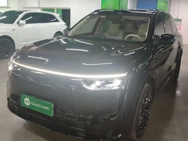 Hima AITO M8 2025 Extended-Range Max+ Version 53.4 kWh 5-Seater Edition