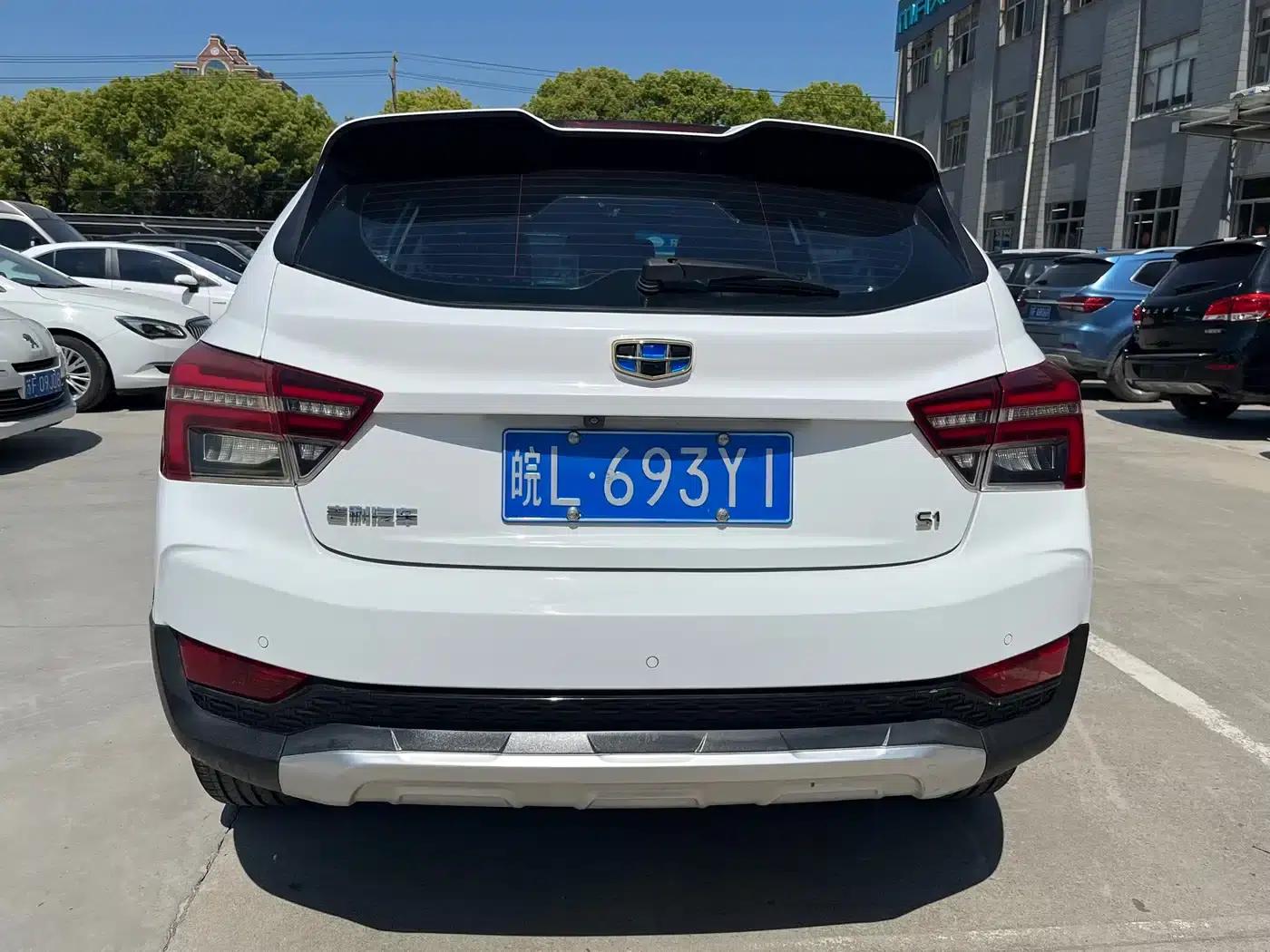 Geely Vision S1 2019 Upgraded Version 1.5L CVT Luxury — миниатюра 5