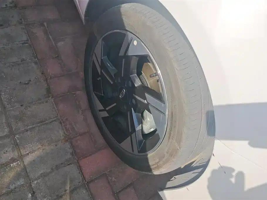 Geely Emgrand L HiP 2022 1.5TD-DHT Pro 100KM Super — миниатюра 6