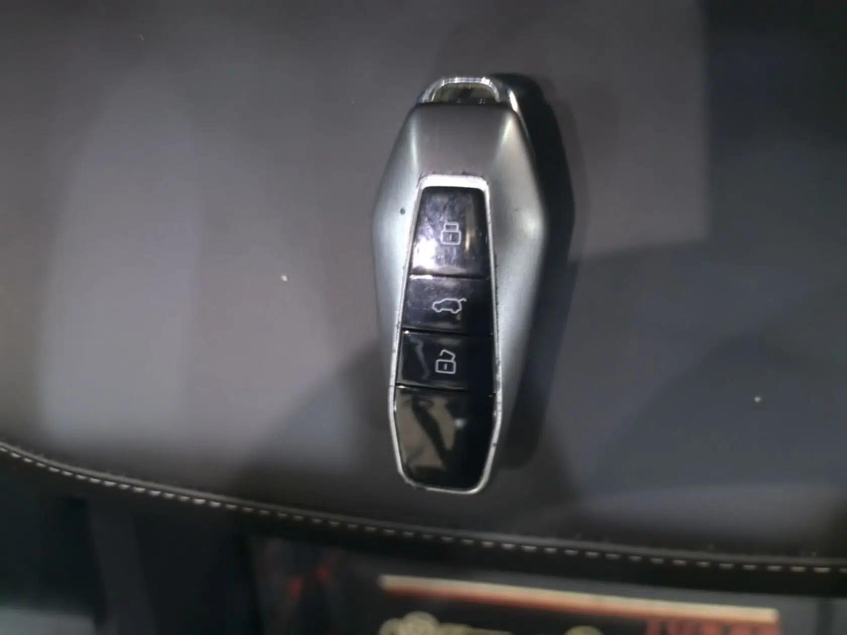 iCAR 03T 2024 501km Four-wheel Drive Long-Range Version — миниатюра 12