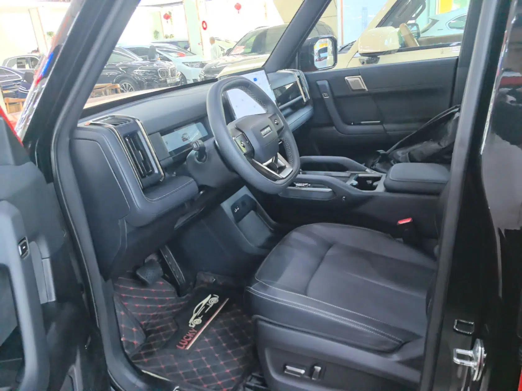 iCAR 03T 2024 501km Four-wheel Drive Long-Range Version — миниатюра 18